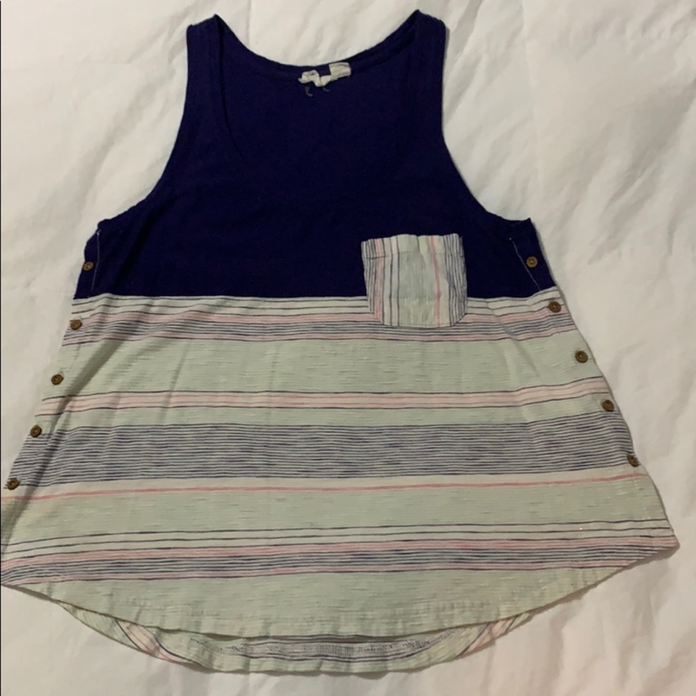 Roxy Tank